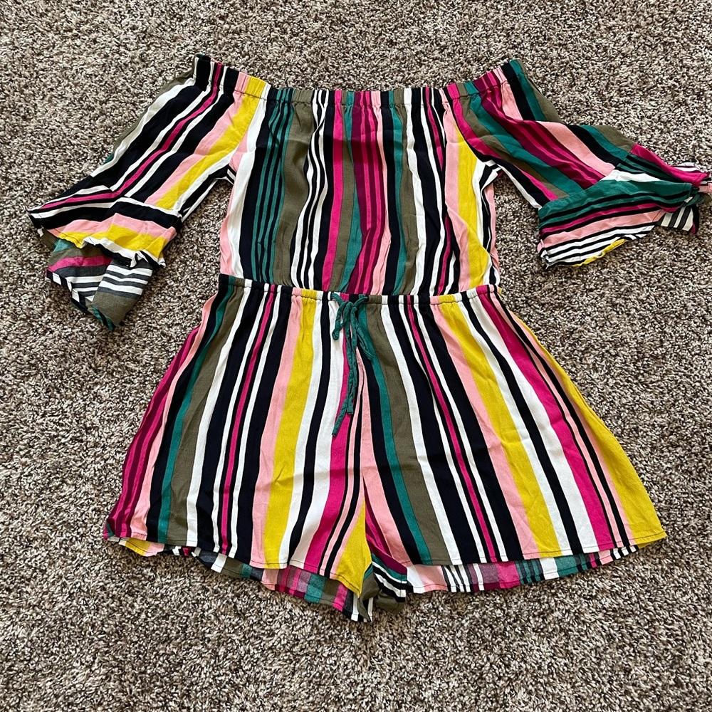 express multi color quarter sleeve romper